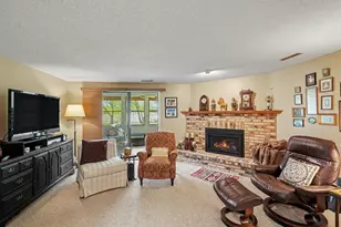 4555 Niagara Ln N, Plymouth, MN 55446 - Photo 16