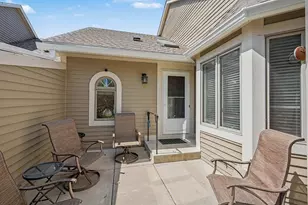 4555 Niagara Ln N, Plymouth, MN 55446 - Photo 4