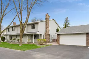 9357 Ranchview Ln N, Maple Grove, MN 55369 - Photo 2