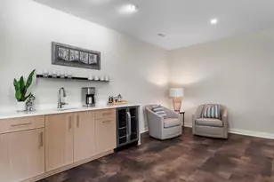 10821 Blossom Rd, Eden Prairie, MN 55347 - Photo 28