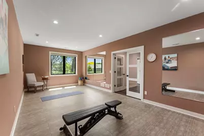 10821 Blossom Road, Eden Prairie, MN 55347 - Photo 32
