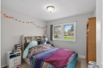 6407 Major Avenue N, Brooklyn Center, MN 55429 - Photo 14