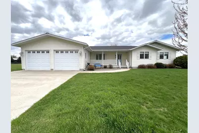 246 E Skyline Drive, Granite Falls, MN 56241 - Photo 2