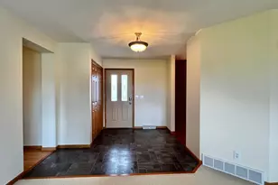 246 E Skyline Dr, Granite Falls, MN 56241 - Photo 4