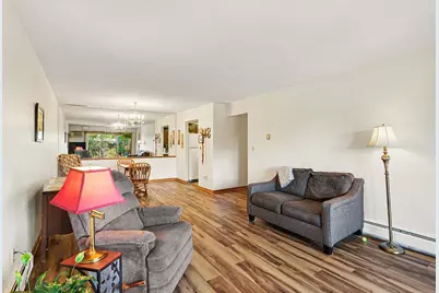 2700 Oxford Street N #154, Roseville, MN 55113 - Photo 8