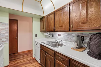 2700 Oxford Street N #154, Roseville, MN 55113 - Photo 2