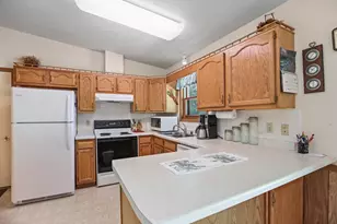 22818 Stavenau Ln, Elysian, MN 56028 - Photo 6