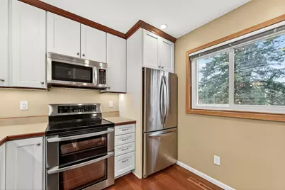 40 Elton Ridge Court NW, Rochester, MN 55901 - Photo 12