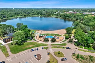 16620 N Hillcrest Ct, Eden Prairie, MN 55346 - Photo 32