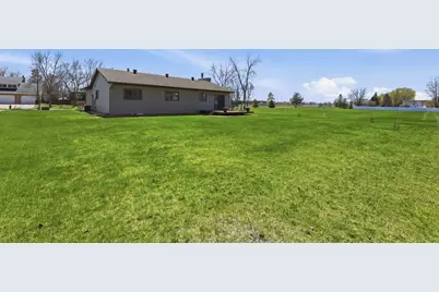 1619 38th Avenue S, Fargo, ND 58104 - Photo 40