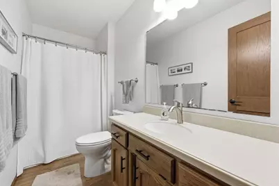 1619 38th Avenue S, Fargo, ND 58104 - Photo 16