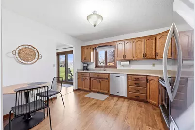1619 38th Avenue S, Fargo, ND 58104 - Photo 12