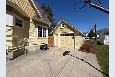 209 E 5th Street, Redwood Falls, MN 56283 - Photo 6