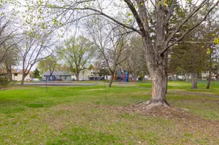 12405 Tamarack St NW, Coon Rapids, MN 55448 - Photo 34
