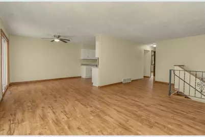 12405 Tamarack Street NW, Coon Rapids, MN 55448 - Photo 4