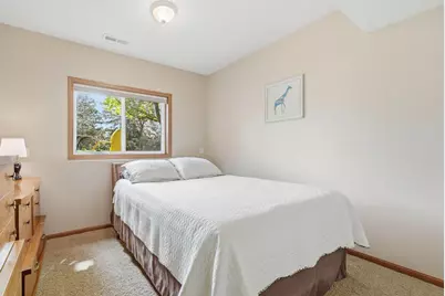 9936 Scott Avenue N, Brooklyn Park, MN 55443 - Photo 32