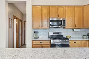 9936 Scott Ave N, Brooklyn Park, MN 55443 - Photo 12