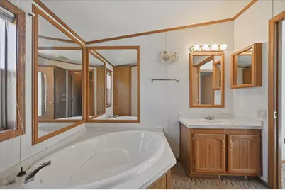 2520 N 17th Street, Superior, WI 54880 - Photo 2