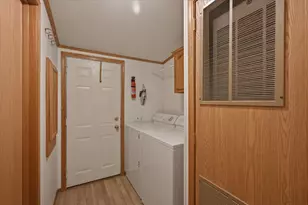 2520 N 17th St, Superior, WI 54880 - Photo 6