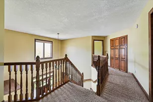 18658 Ponderosa Ct, Eden Prairie, MN 55347 - Photo 34
