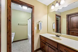 18658 Ponderosa Ct, Eden Prairie, MN 55347 - Photo 38
