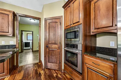 18658 Ponderosa Court, Eden Prairie, MN 55347 - Photo 10