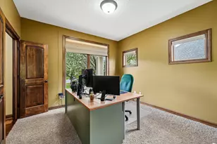 18658 Ponderosa Ct, Eden Prairie, MN 55347 - Photo 18