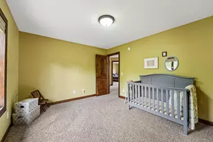 18658 Ponderosa Ct, Eden Prairie, MN 55347 - Photo 36