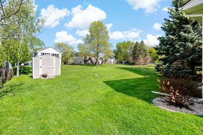 9031 Magnolia Lane N, Maple Grove, MN 55369 - Photo 26