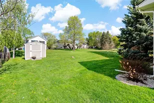 9031 Magnolia Ln N, Maple Grove, MN 55369 - Photo 26