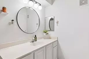 660 N 2nd St, Minneapolis, MN 55401 - Photo 22