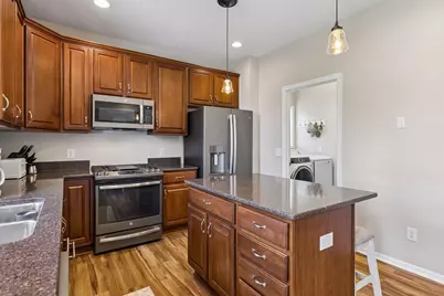 7136 Peony Lane N, Maple Grove, MN 55311 - Photo 4