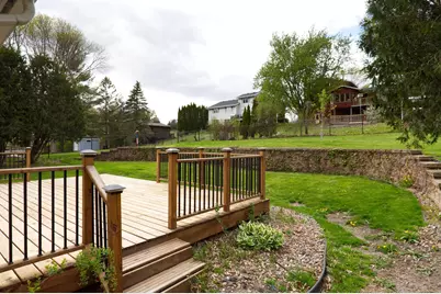 509 Meadow Run Drive SW, Rochester, MN 55902 - Photo 4