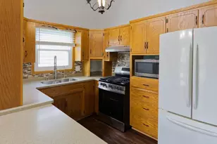 509 Meadow Run Dr SW, Rochester, MN 55902 - Photo 8