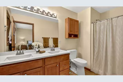 4409 Echo Valley Drive, Eau Claire, WI 54701 - Photo 14