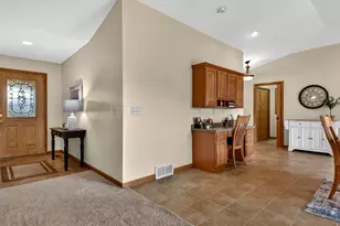 4409 Echo Valley Dr, Eau Claire, WI 54701 - Photo 2