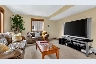 4409 Echo Valley Drive, Eau Claire, WI 54701 - Photo 18