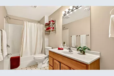 4409 Echo Valley Drive, Eau Claire, WI 54701 - Photo 22
