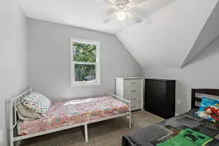 220 Sidney St E, Saint Paul, MN 55107 - Photo 8