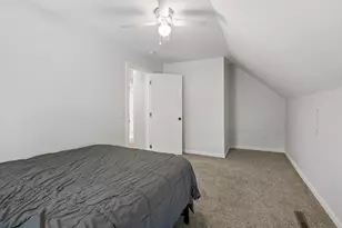 220 Sidney St E, Saint Paul, MN 55107 - Photo 12