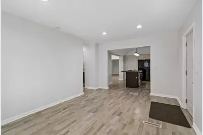 220 Sidney Street E, Saint Paul, MN 55107 - Photo 18