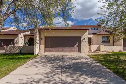 94 Prairiewood Drive S #D, Fargo,  58103 - Photo 2