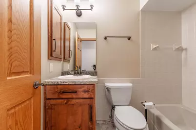 94 Prairiewood Drive S #D, Fargo,  58103 - Photo 16