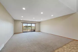 94 Prairiewood Dr S, Fargo,  58103 - Photo 10