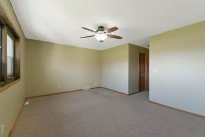 94 Prairiewood Drive S #D, Fargo,  58103 - Photo 12