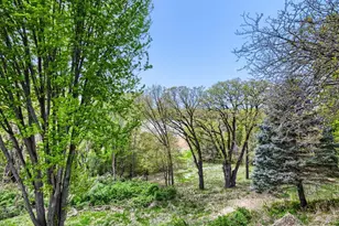7170 Kenmare Dr, Bloomington, MN 55438 - Photo 54