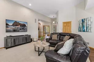 4985 Pine Ln, Eagan, MN 55123 - Photo 12