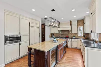 11421 Bluestem Lane, Eden Prairie, MN 55347 - Photo 6