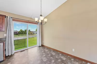 1307 Osprey Court, New Richmond, WI 54017 - Photo 8