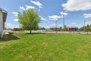 1307 Osprey Ct, New Richmond, WI 54017 - Photo 20
